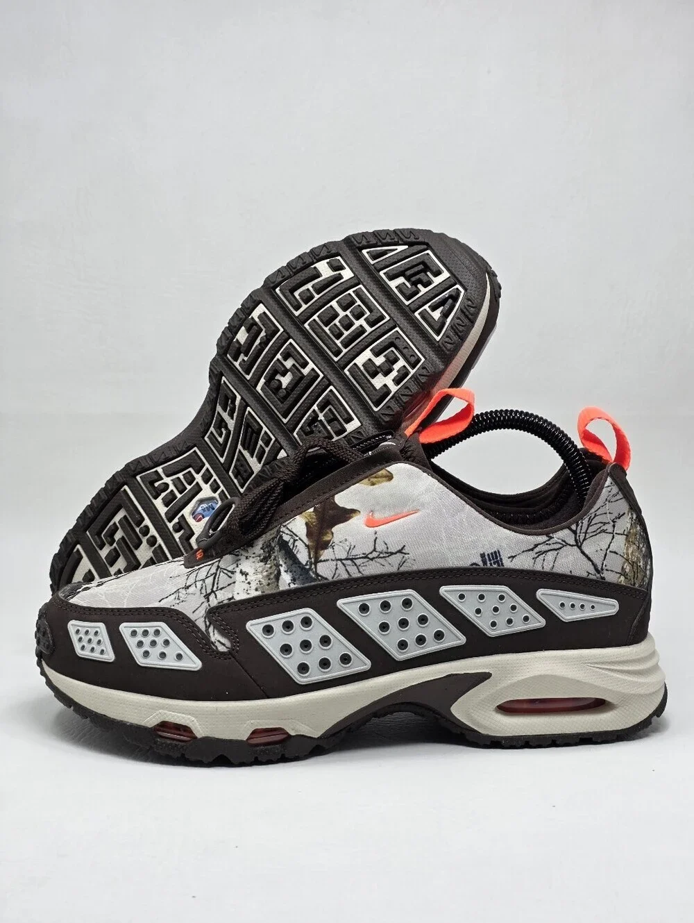 Nike Air Max Sunder Realtree Camo Brown Sneakers IB2476-100 Womens's Size 9 New
